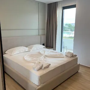 4* Otel Onix